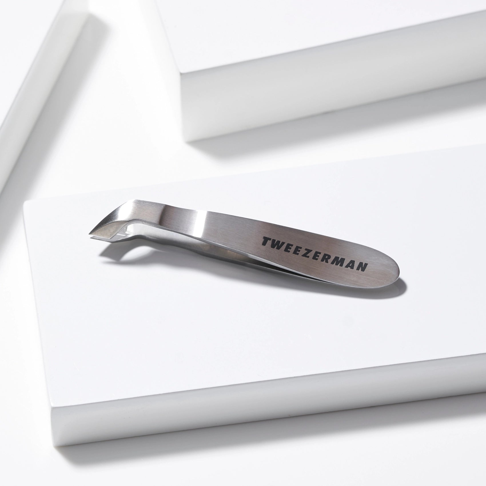 Tweezerman Mini Cuticle Nipper – Silver