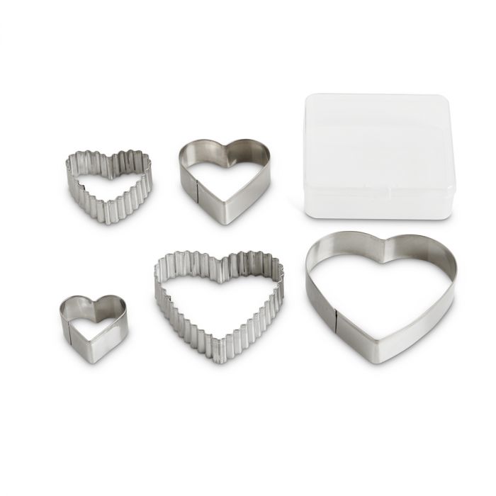 Mrs. Anderson Heart Cookie Cutter with Storage Container – Set of 5