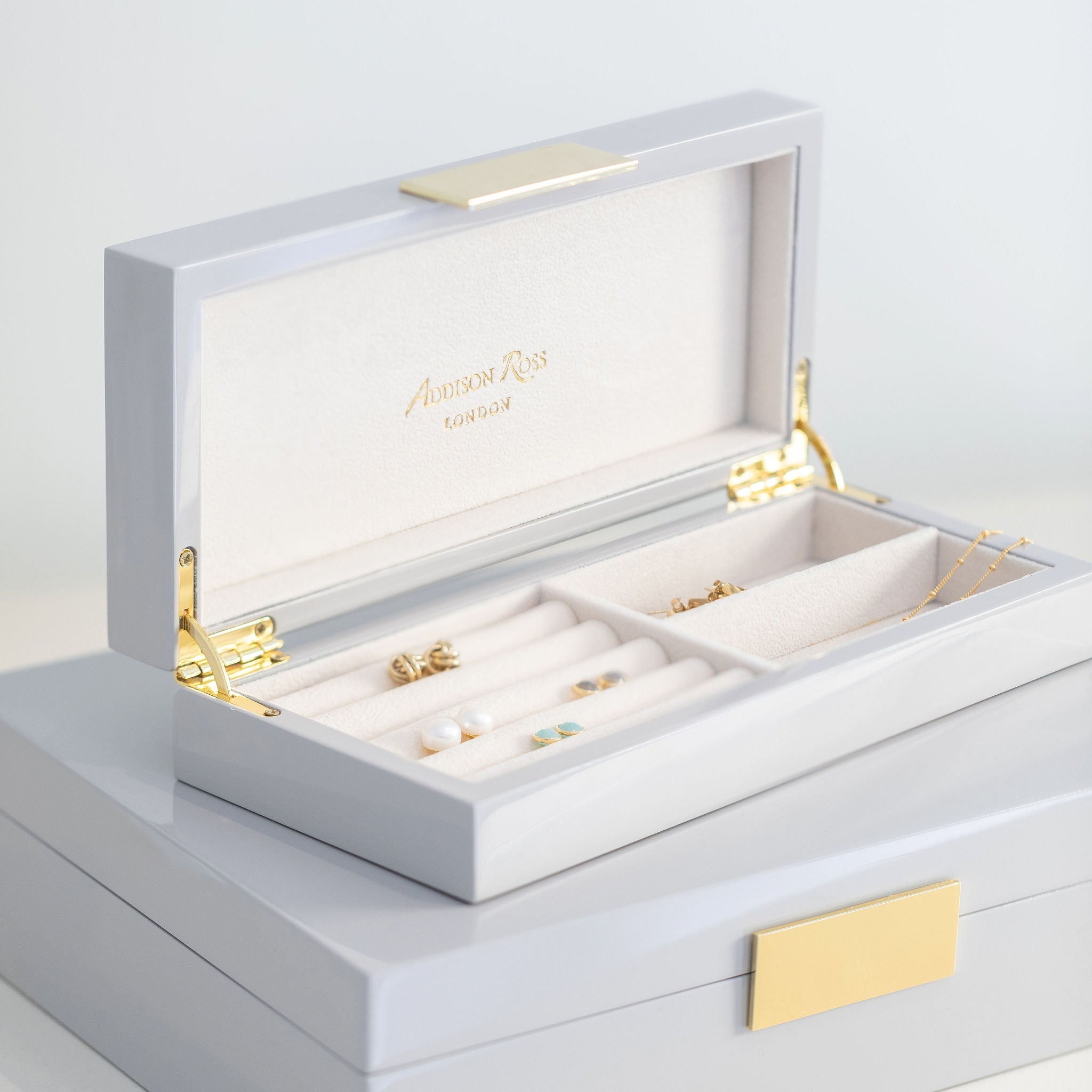 Addison Ross White Lacquer Jewelry Box