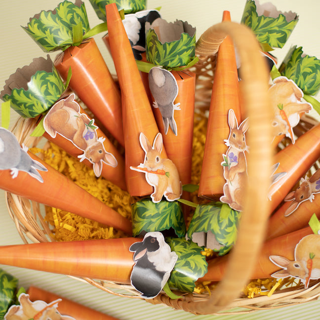 Caspari Bunnies & Carrots Easter Celebration Crackers – 8 Pack