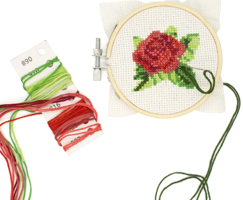 Kikkerland Mini Cross Stitch Embroidery Kit – Rose