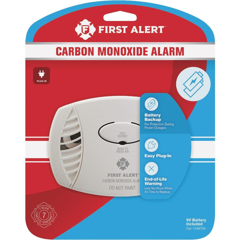 First Alert Plug-In Carbon Monoxide Alarm